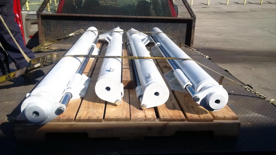 Our Hydraulic Cylinders at NFL Media Cruiser, Custom Made Hydraulic Cylinders